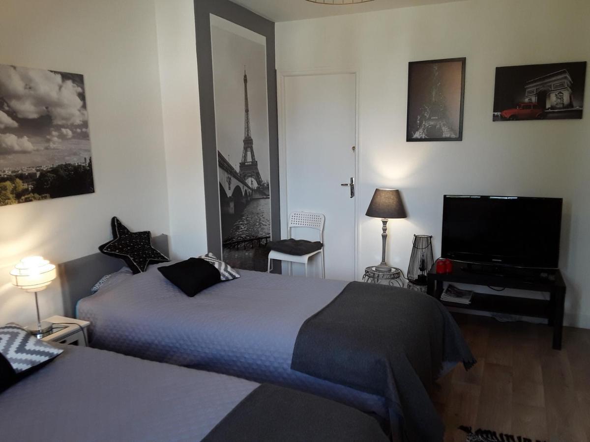 Clos Du Bourg Bed and Breakfast Saint-Cyr-en-Val Buitenkant foto
