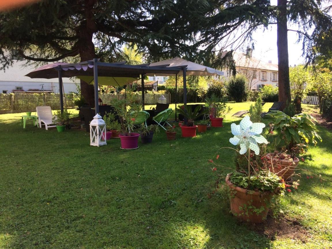 Clos Du Bourg Bed and Breakfast Saint-Cyr-en-Val Buitenkant foto