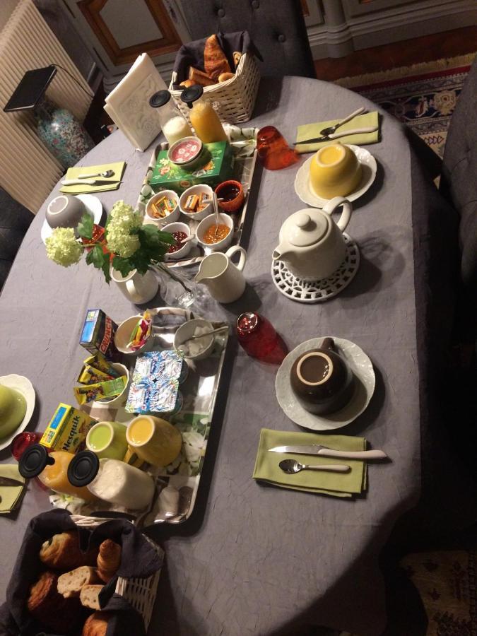 Clos Du Bourg Bed and Breakfast Saint-Cyr-en-Val Buitenkant foto